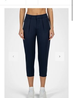 Courseluxe Cropped Pants size 12 new with tags